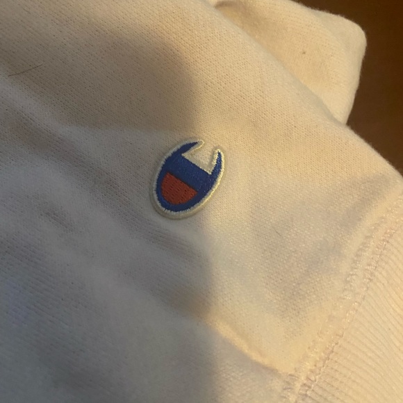 White champion hoodie - Picture 2 of 3